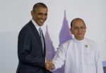 Barack Obama a barmský prezident Thein Sein